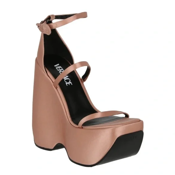 【関税＆送料込み】Versace Beige Wedges With Adjustable Buc s-l1200.jpg